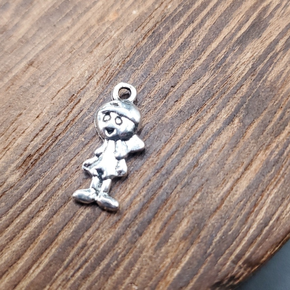 Boy charm pendant‎